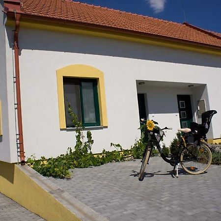 Apartmany U Zamecku Hlohovec Exterior photo